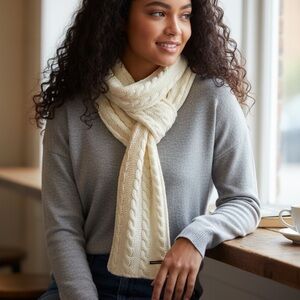 Harley-Davidson Cream Knit Scarf with Harley Davidson Logo Tag